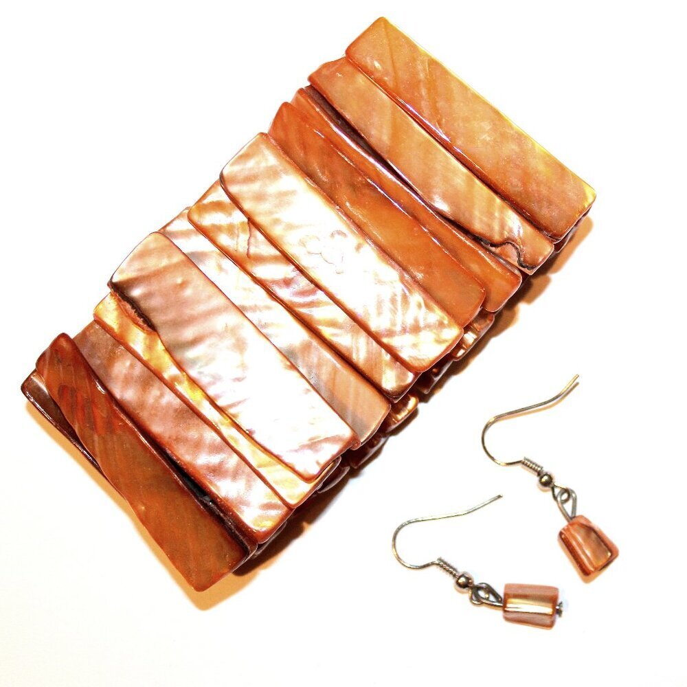 Mother of Pearl Sea Shell Stretch Sand Beach Bracelet Earrings Set